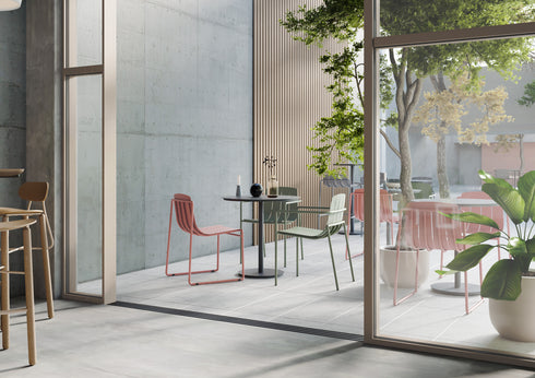 Dasia Dining Chair w/ Armrest